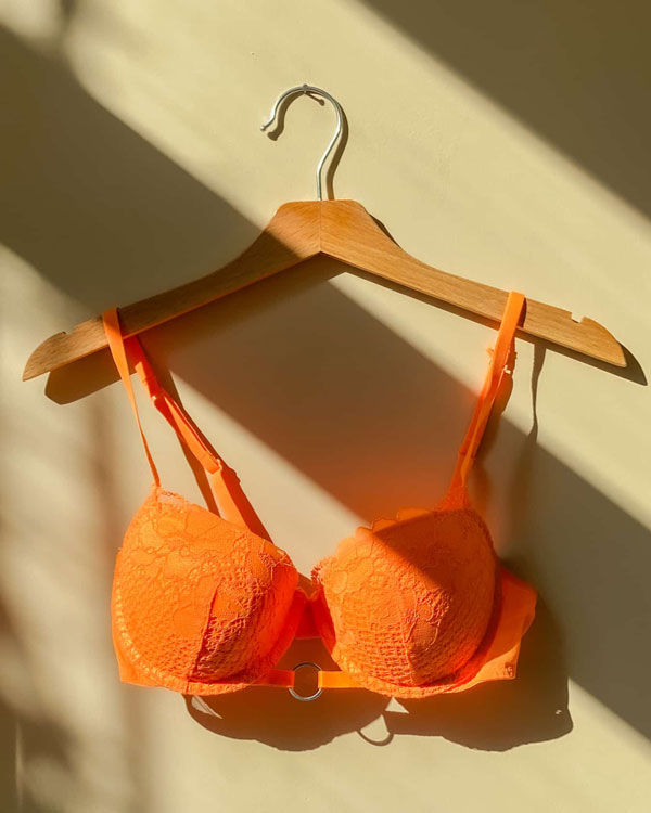 سوتین تک اسفنجی نارنجی برند لاسنزا (La Senza Original)
